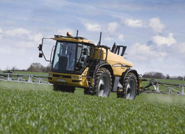 Challenger Rogator Rg635