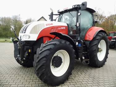 Steyr 6215