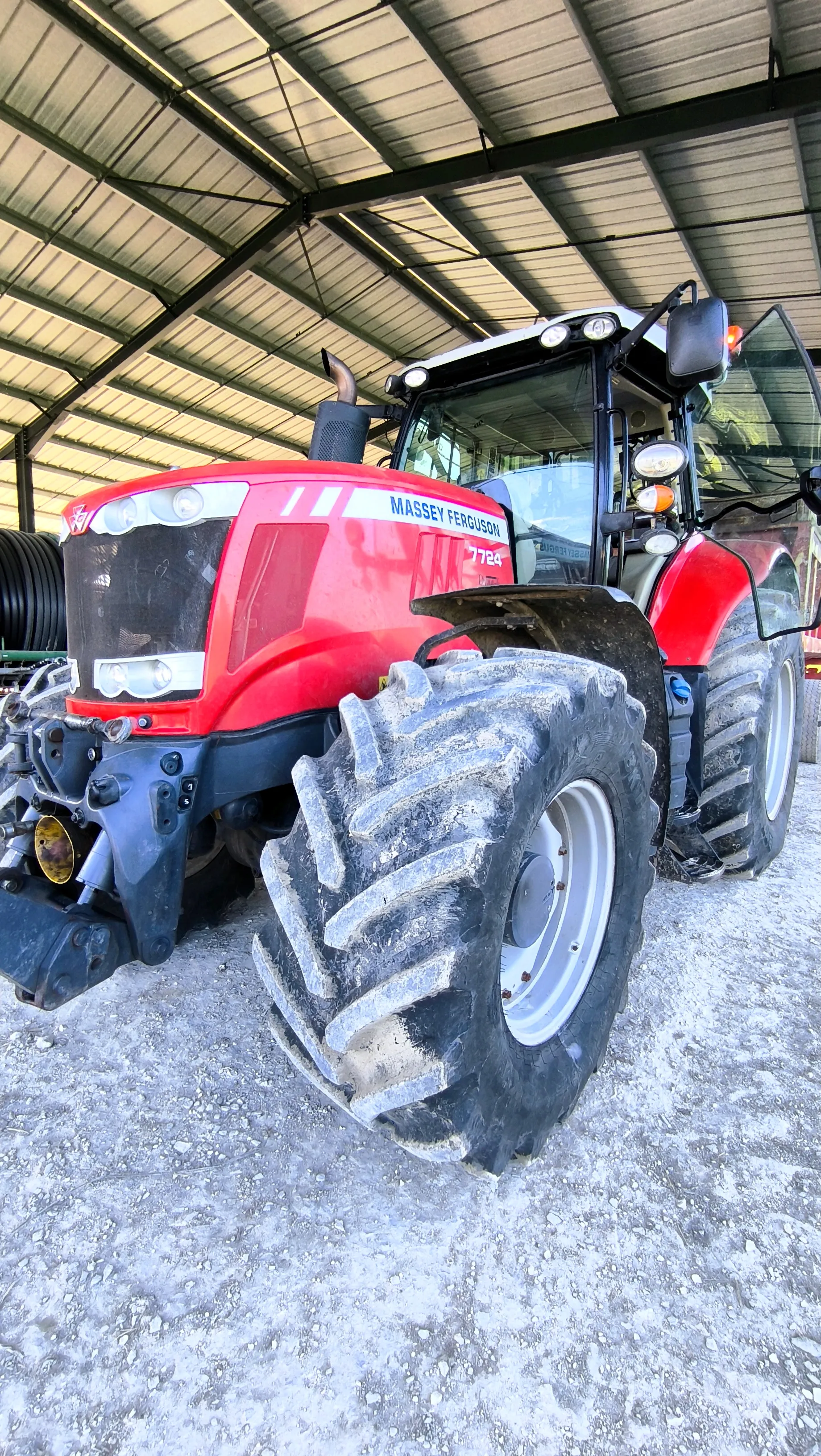 🚜 Massey Ferguson 7720 — Performance & fiabilité au travail